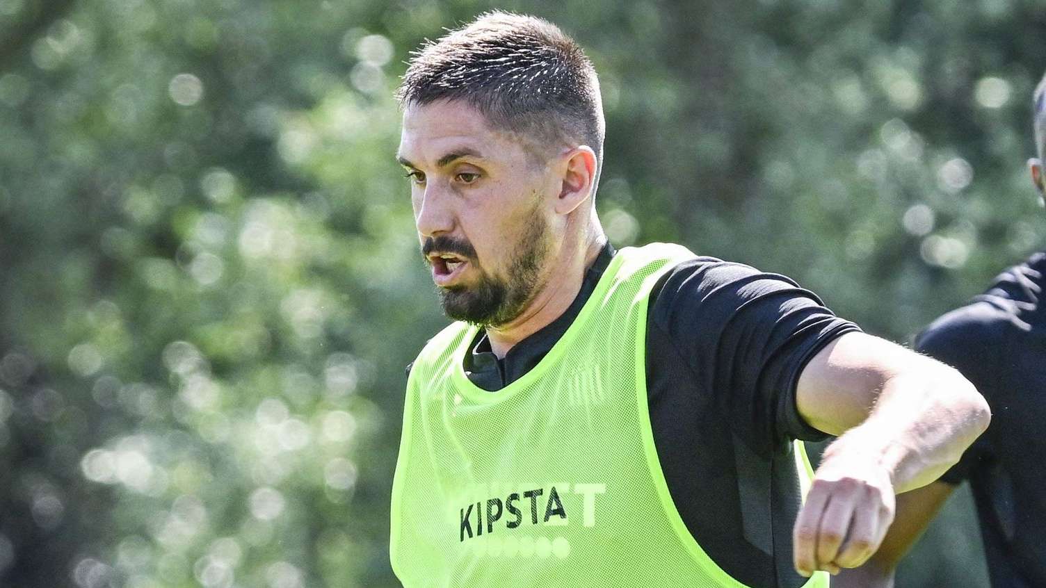 推动中超教 推动中超教